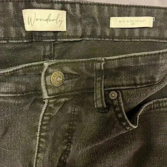 Wonderly black mid-rise skinny ankle jeans size 6R - Picture 5 of 9
